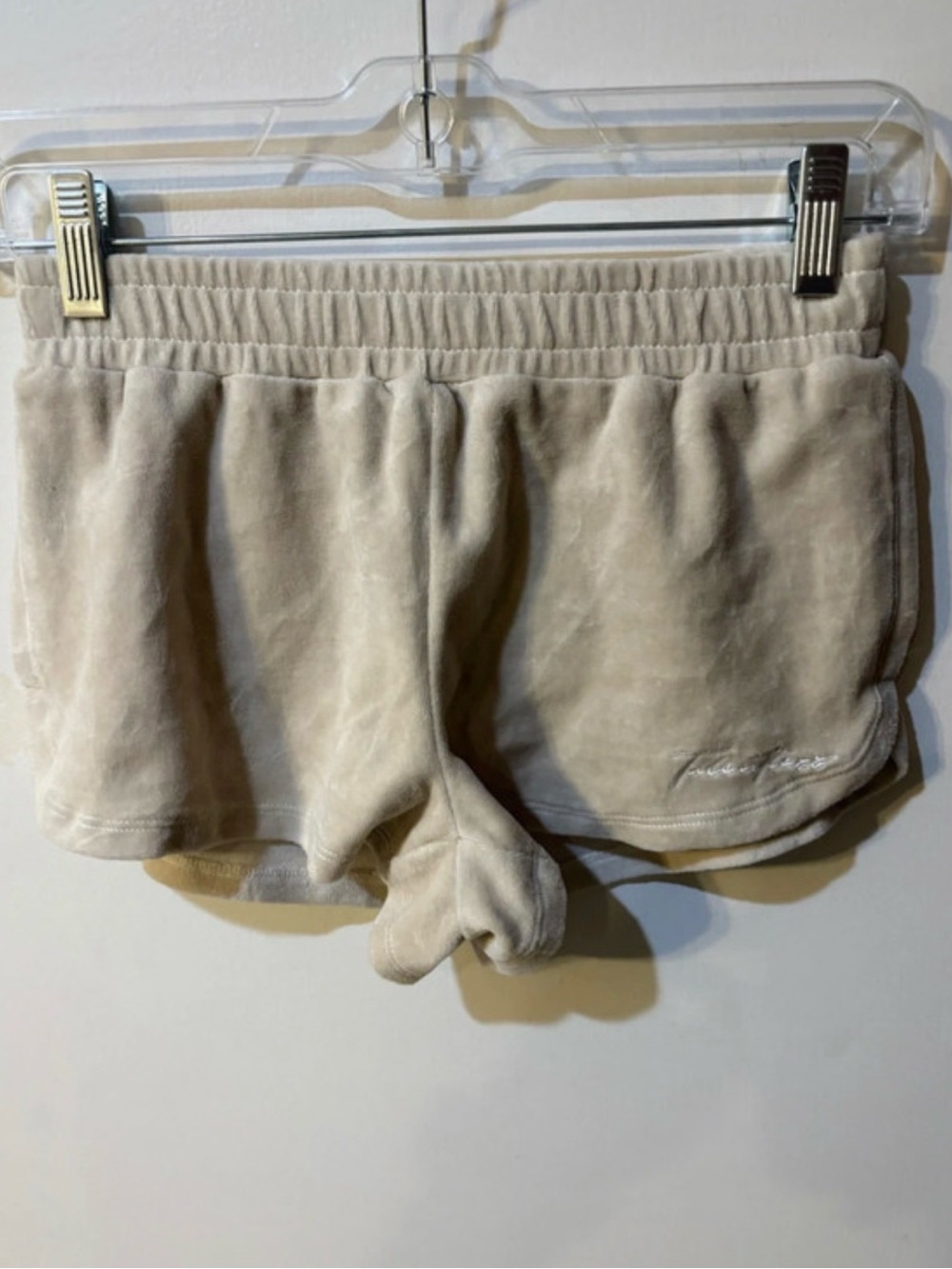 TALENTLESS Cream Velour Women’s Athletic Lounge Shorts
